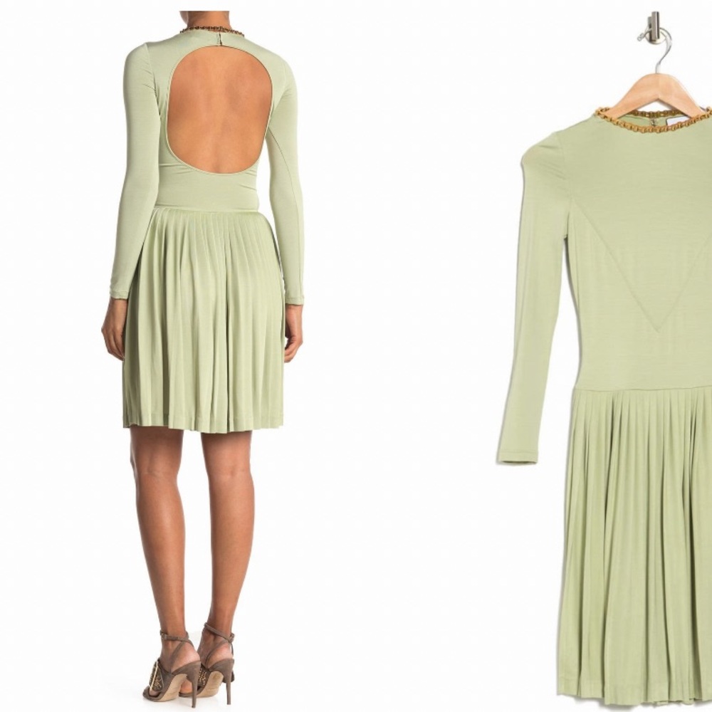 BURBERRY LONDON BIKE CHAIN-NECK PLEATED SKATER DRESS IN PALE APPLE SIZE US 6